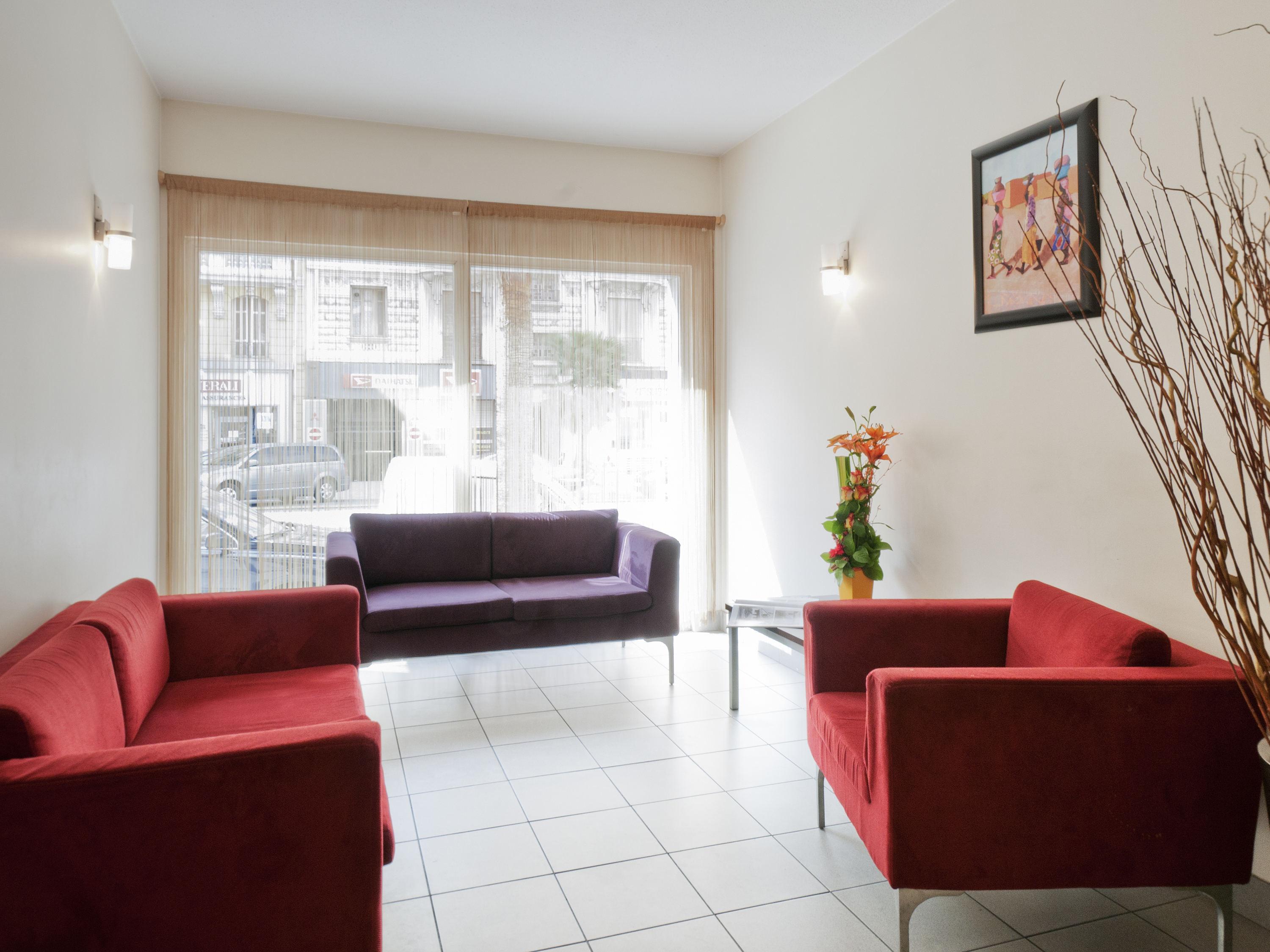 Aparthotel Adagio Access Magnan 2*